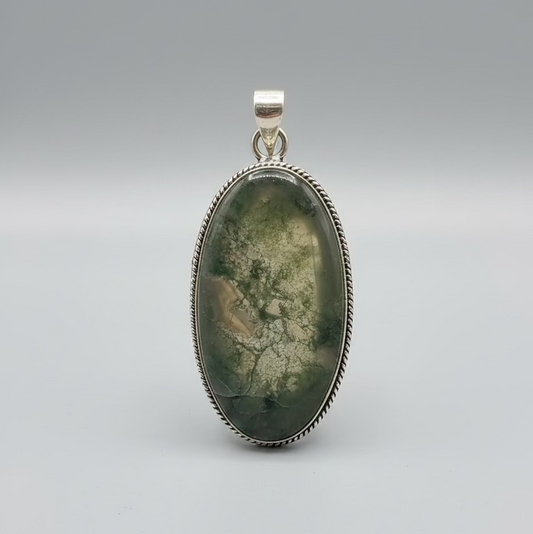 Moss Agate in .925 Sterling Silver Pendant