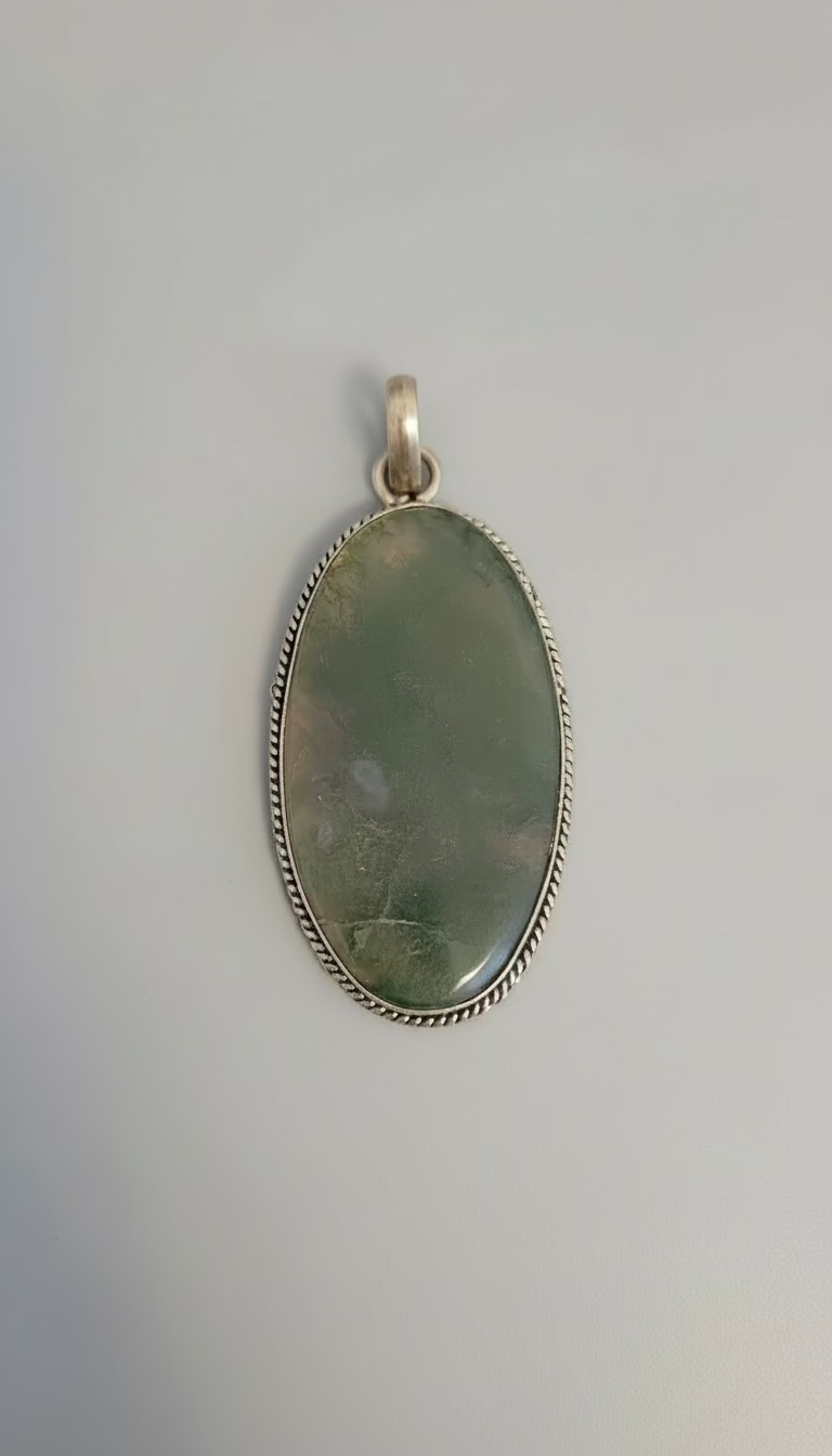 Moss Agate in .925 Sterling Silver Pendant